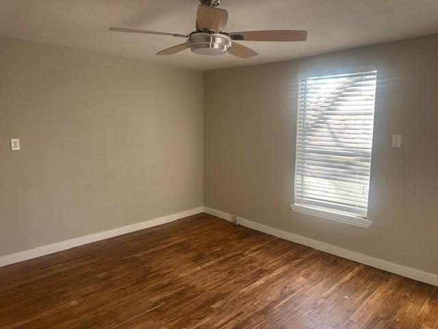 Foto del edificio - 532 W Hughes St