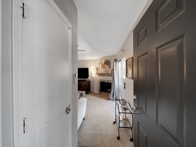 Building Photo - Charming 1BR Condo in Flagstaff