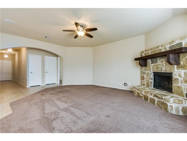 Foto del edificio - 10105 Horseshoe Ln