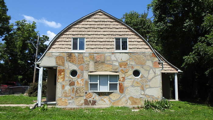Primary Photo - 3bed 2 full bath in North Kansas City, MO