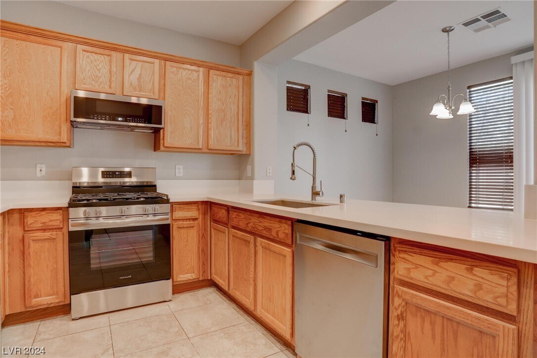 Foto principal - 6110 Yucca Fields Ct