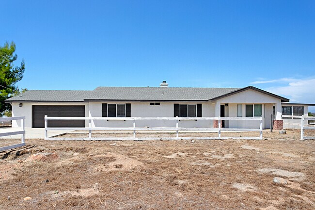 Building Photo - 38833 Magee Rd