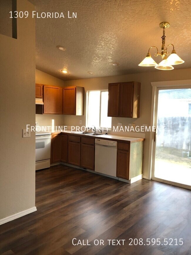 Foto del edificio - 1309 Florida Ln