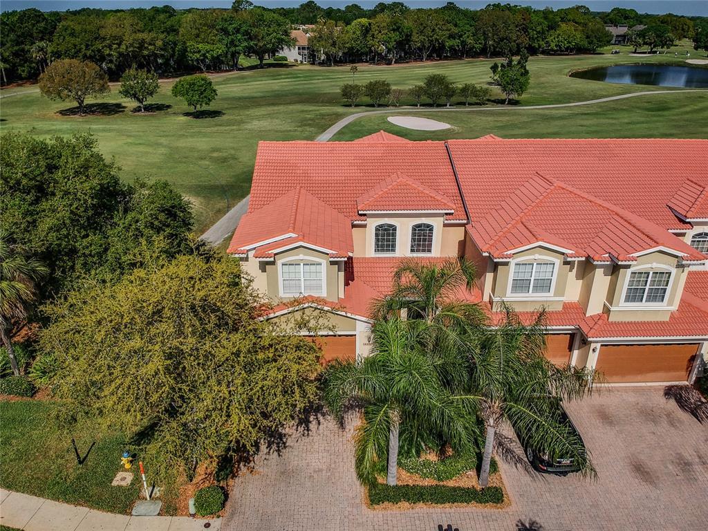 Foto principal - 13920 Clubhouse Dr