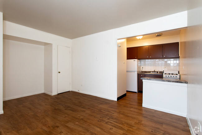 Interior Photo - Crest Apartments