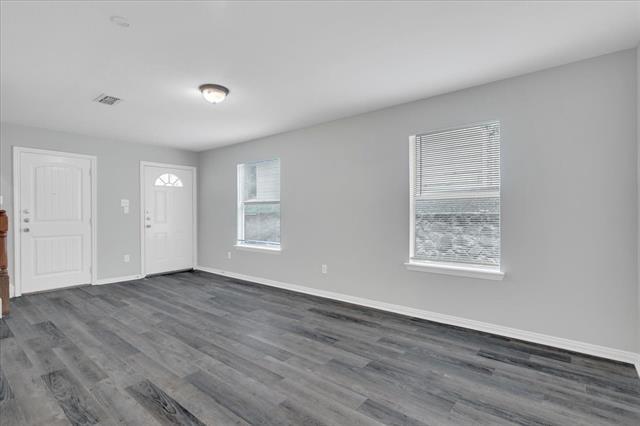Foto del edificio - 3112 Lee Ave