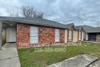 Building Photo - 8155 Starwood Ct