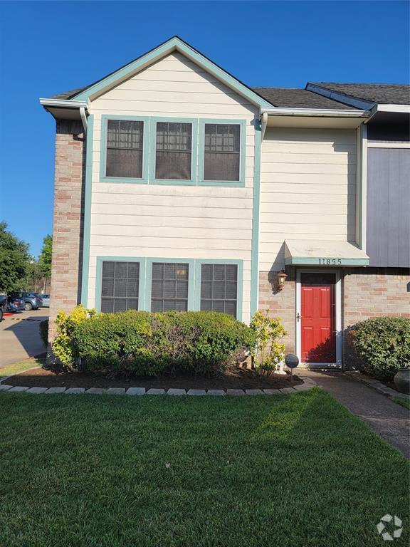 Building Photo - 11855 Algonquin Dr