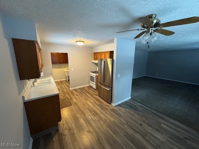 Foto del edificio - 54 Palmer Ave