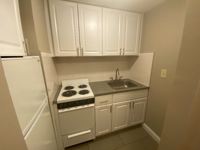 Photo - 1862 Beacon St Apartment