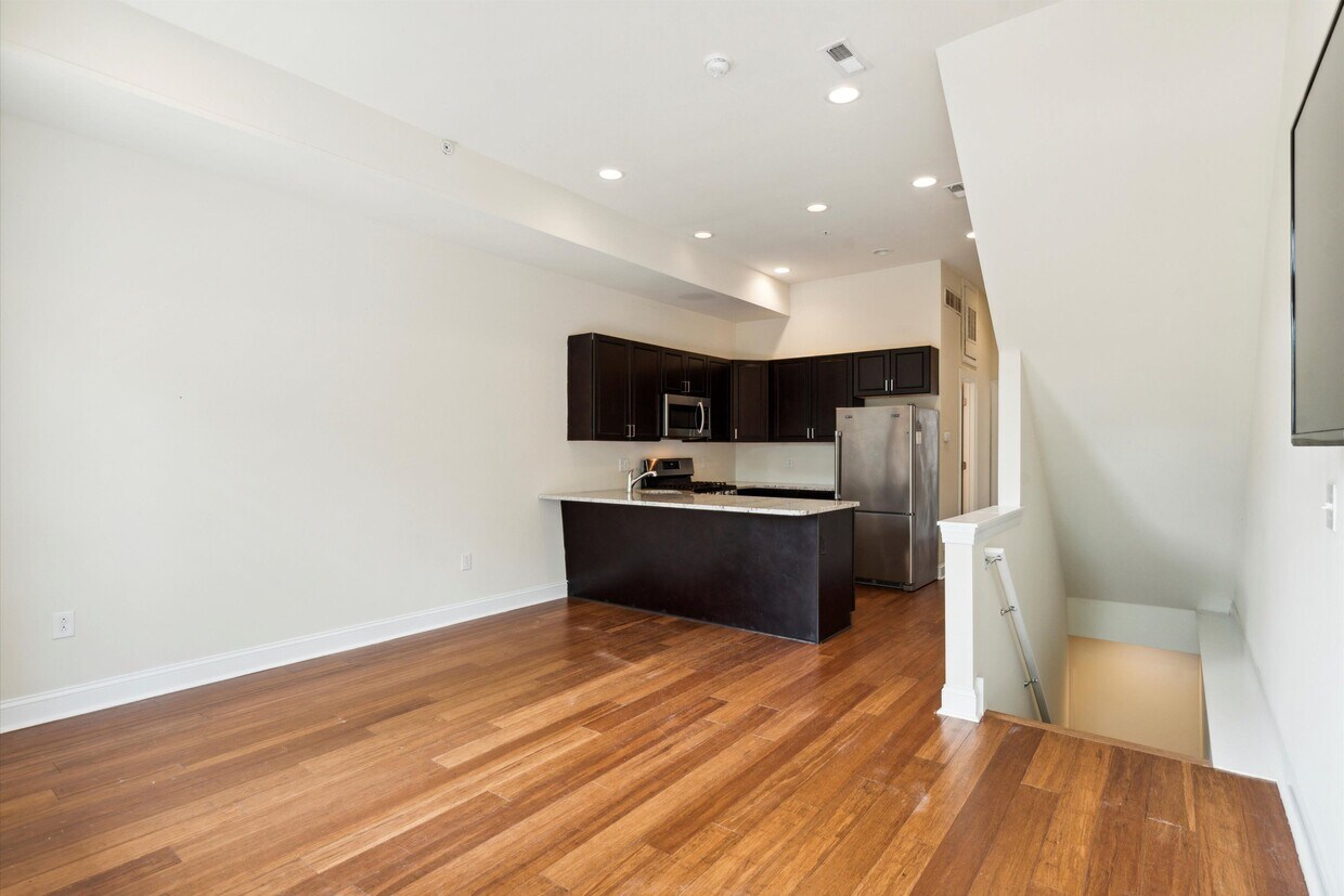 Foto principal - 1714 Fontain St