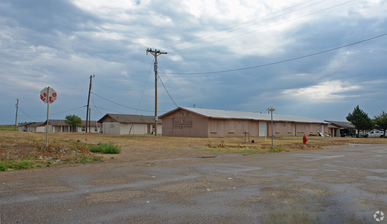Building Photo - Cottonwood Square