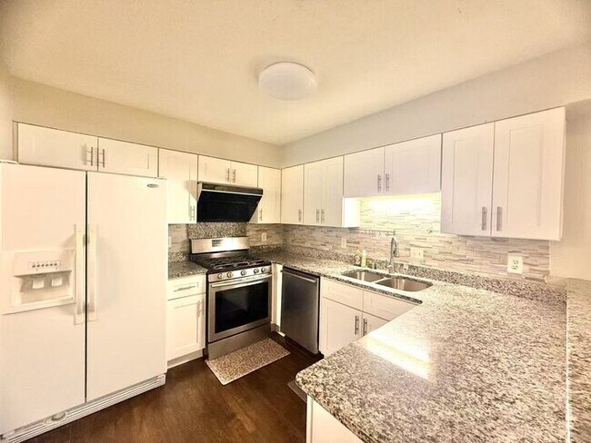 Foto del edificio - 2847 Ashbury Heights Rd
