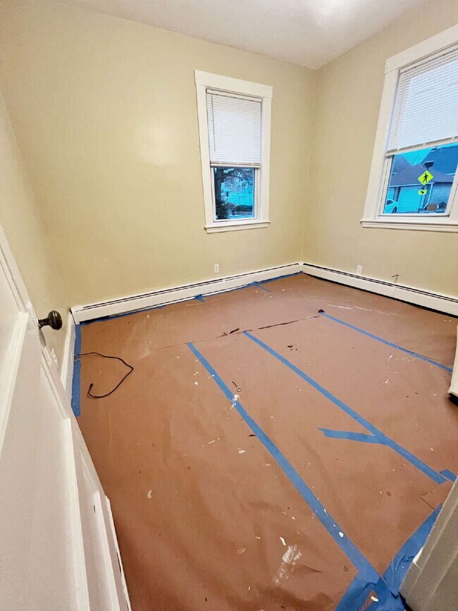 Foto del edificio - Spacious 1 BED 1 BATH