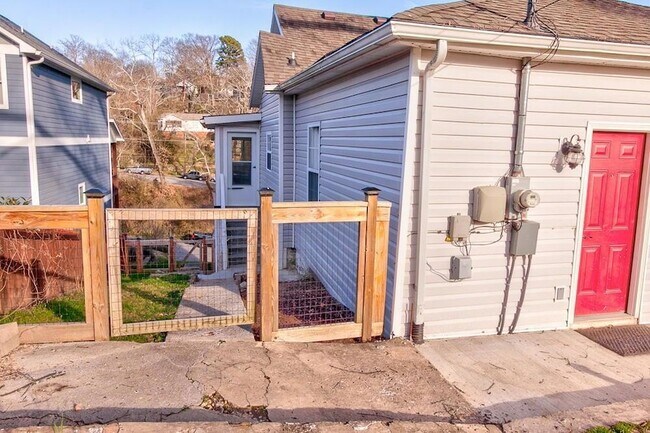 Foto del edificio - 1002 Boylston St