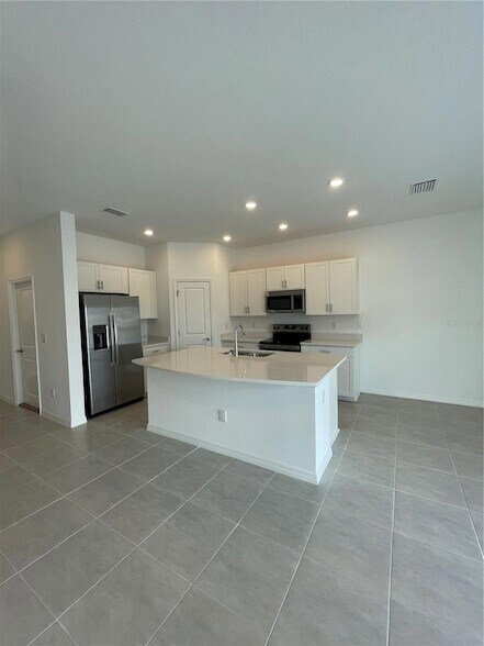 Building Photo - 34235 Polacca Ln