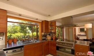 Building Photo - 4980 Alatar Dr