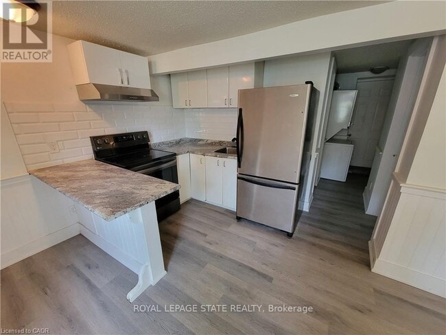 Building Photo - 98 West Avenue N