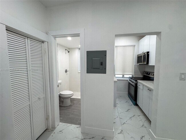 Foto del edificio - 856 SW 6th St