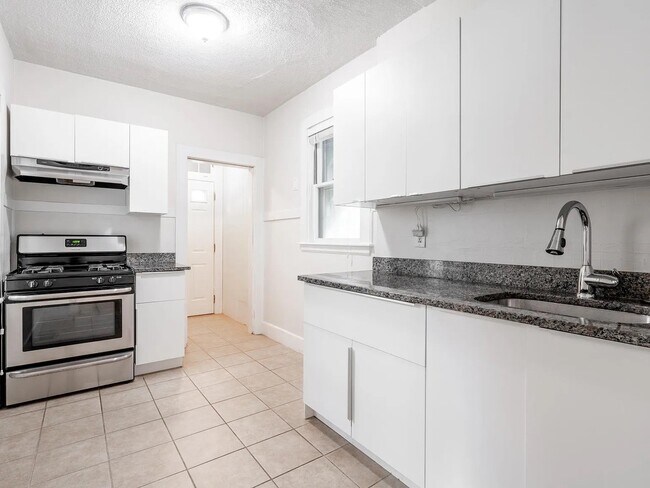 Photo - 8 Westerly St Apartment