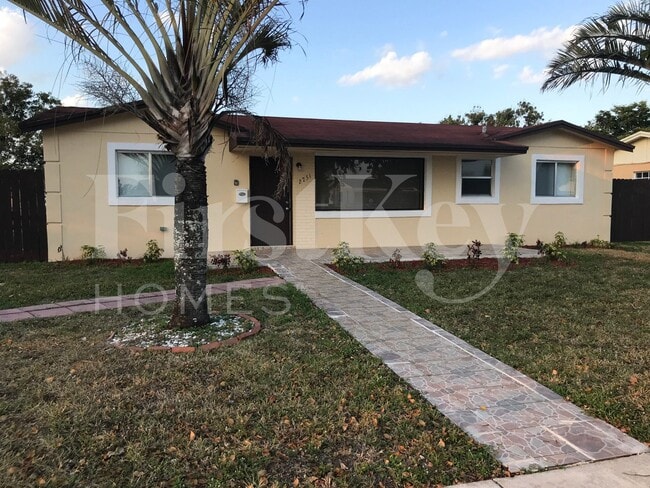 Building Photo - 2751 NW 209th Terrace