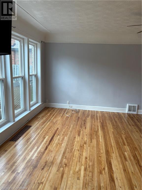 Building Photo - 359 Rosedale Ave