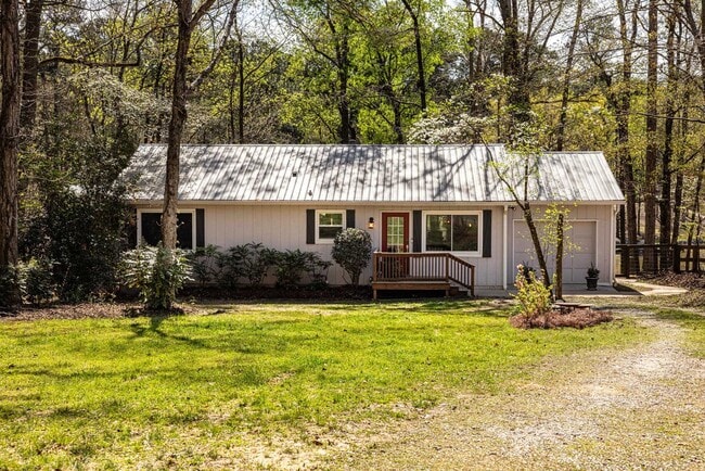 Building Photo - 1810 Parks Mill Dr