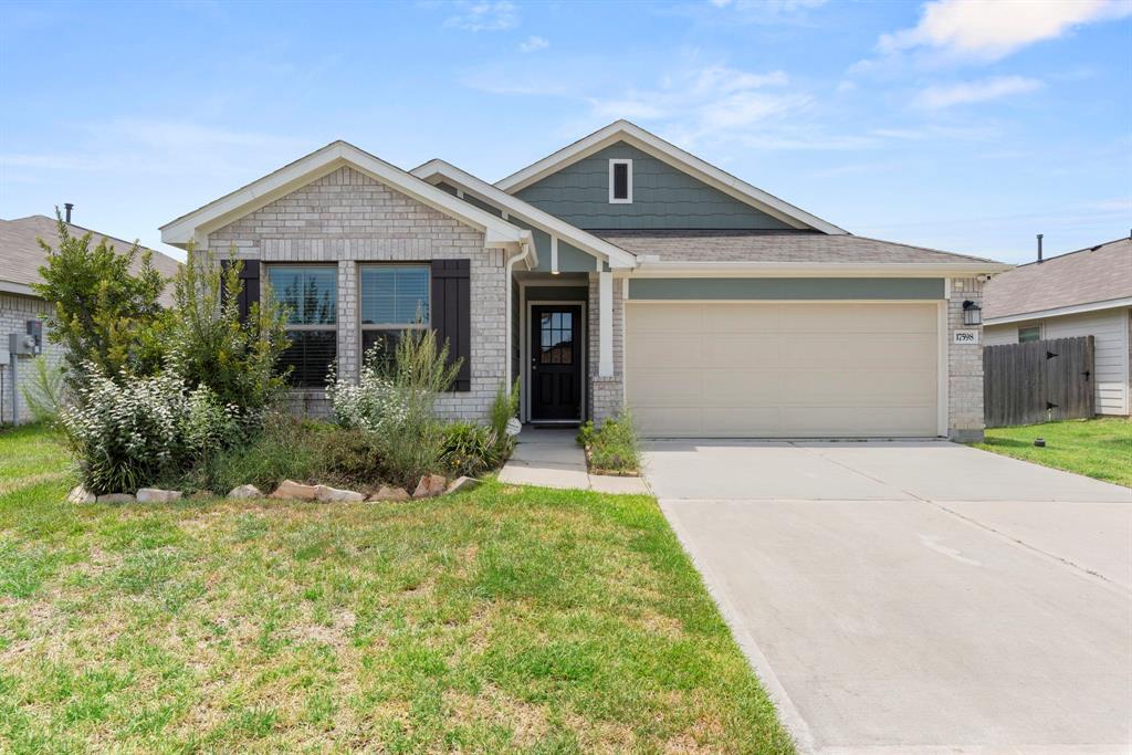 Foto principal - 17598 Longwood Trce Ln