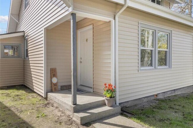 Foto del edificio - Prime Central Location – Walk to 6th Ave & Proctor Districts