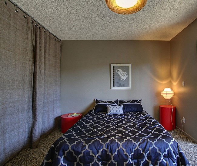 Foto del edificio - 2840 Partridge Ave