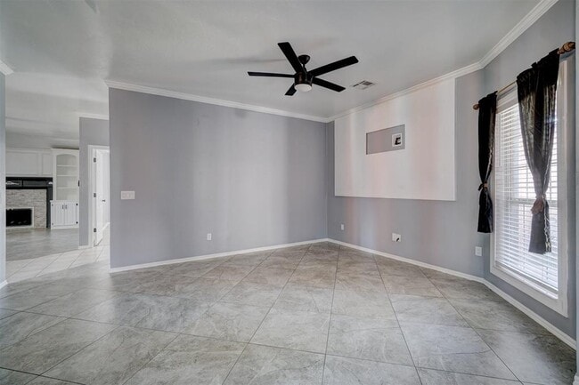 Building Photo - 1209 SW 113th St