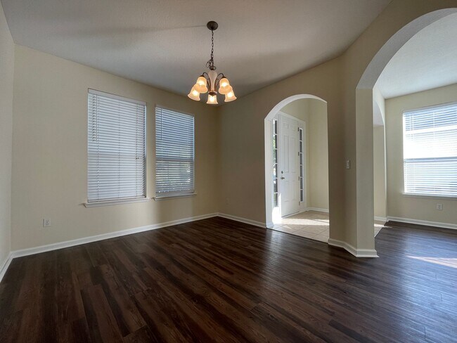 Building Photo - 3125 E Banister Rd