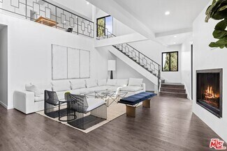Building Photo - 8755 Shoreham Dr