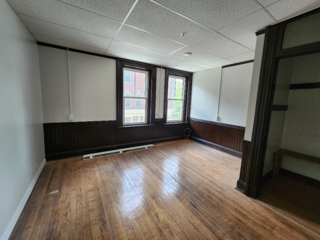 Foto del edificio - 10 Langdon St