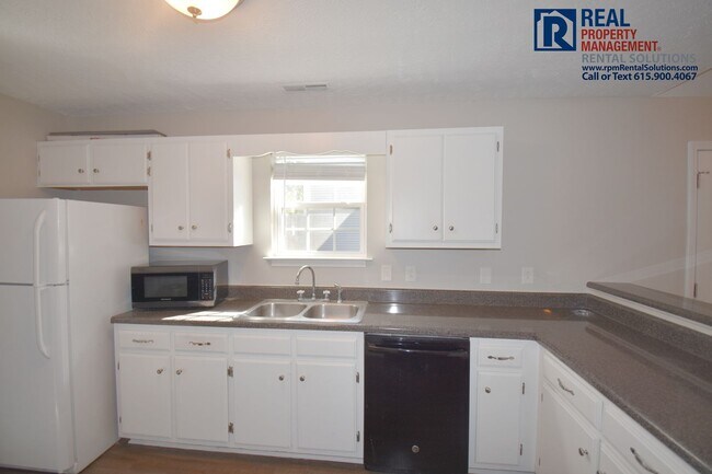Foto del edificio - Adorable 3 bedroom home in Murfreesboro! C...