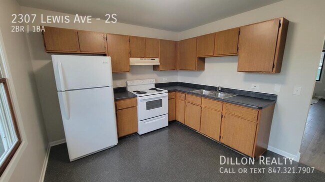Foto del edificio - 2307 Lewis Ave