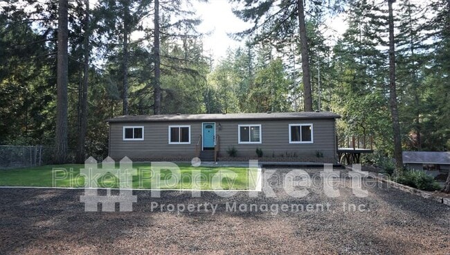 Building Photo - 290 Tahuyeh Pl W