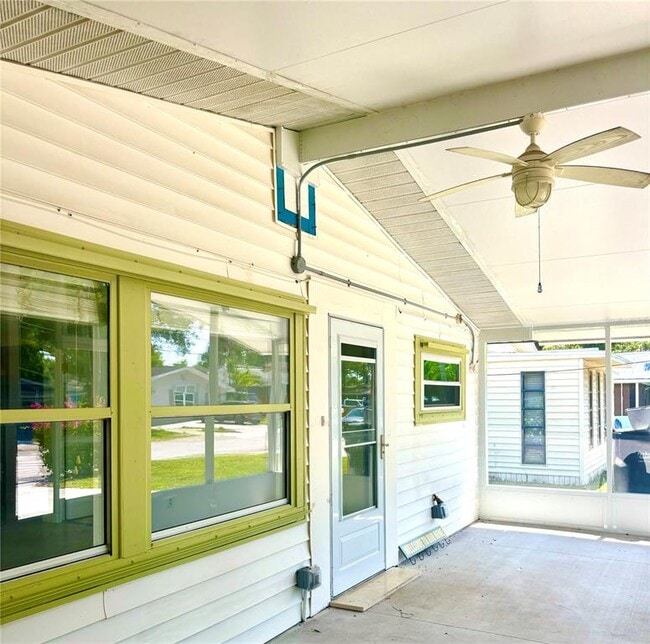 Building Photo - 4485 49th Ave N