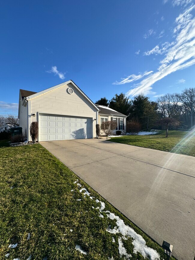 Foto del edificio - 18025 Lisbon Dr