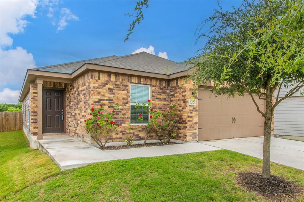 Primary Photo - 136 Allington Cir