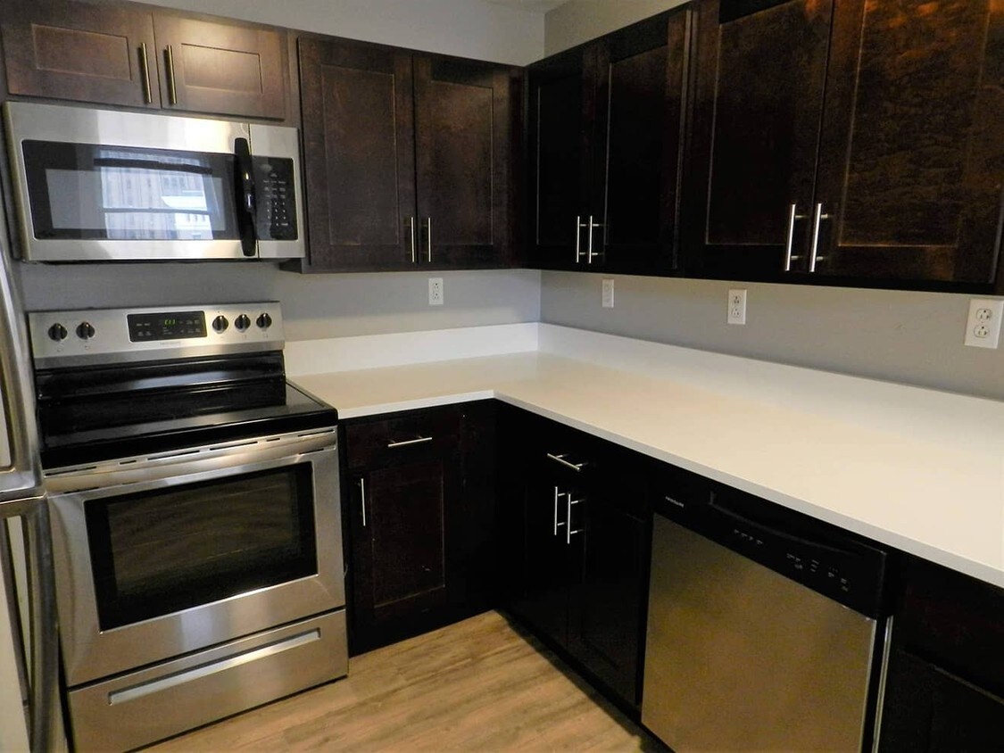 Huron Square and The Osborn Apartments Cleveland, OH