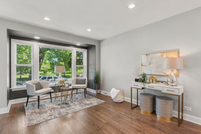 Building Photo - 310 W 145th St