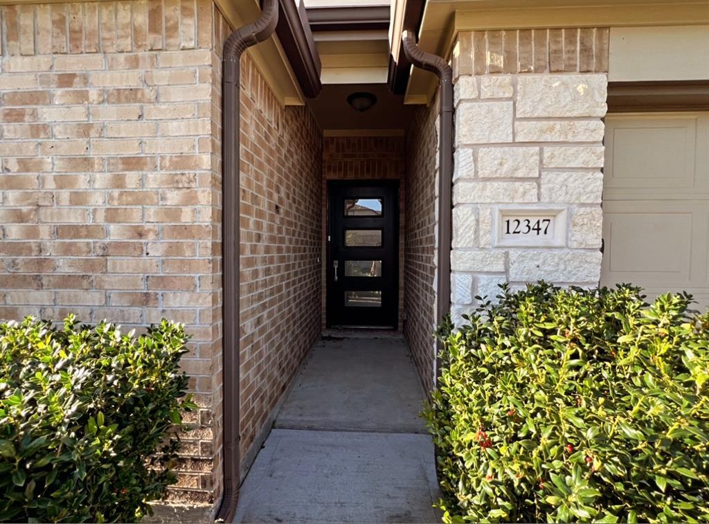 Foto principal - 12347 Breckenwood Mills Dr