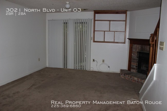 Building Photo - Apartment on North Blvd