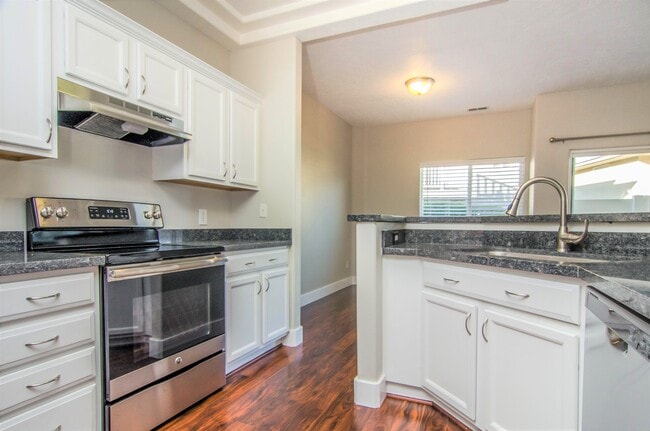 Building Photo - 4894 Aspen Springs Dr
