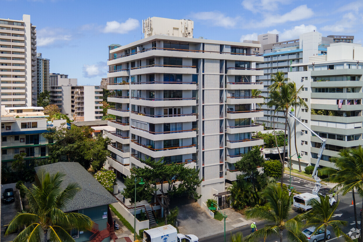 2029 Ala Wai Blvd, Honolulu, HI 96815 - Apartments in Honolulu, HI ...