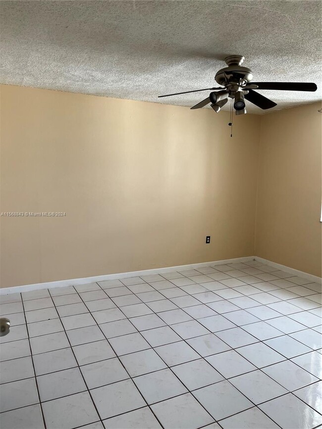 Building Photo - 1750 NW 55th Ave