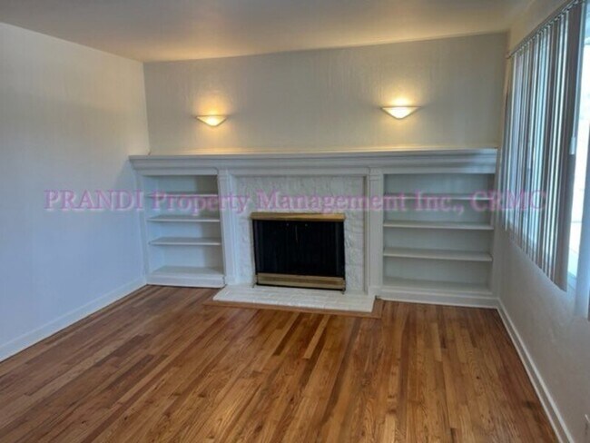 Foto del edificio - 1131 Magnolia Ave