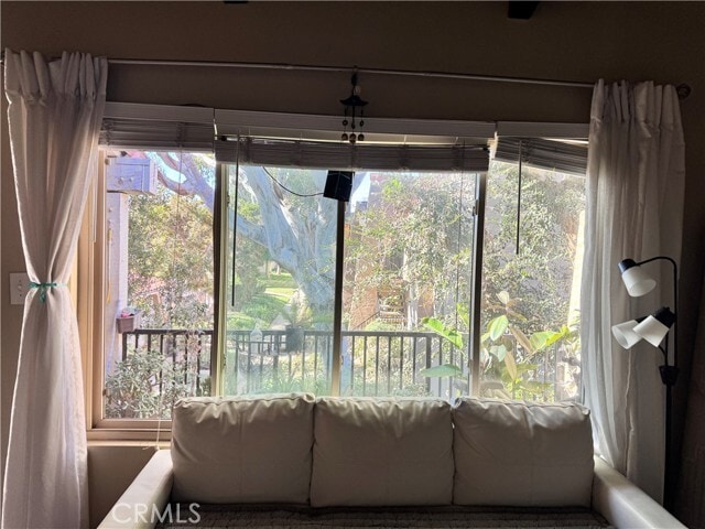 Foto del edificio - 13722 Red Hill Ave