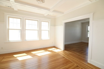Building Photo - 105 Franklin Ave